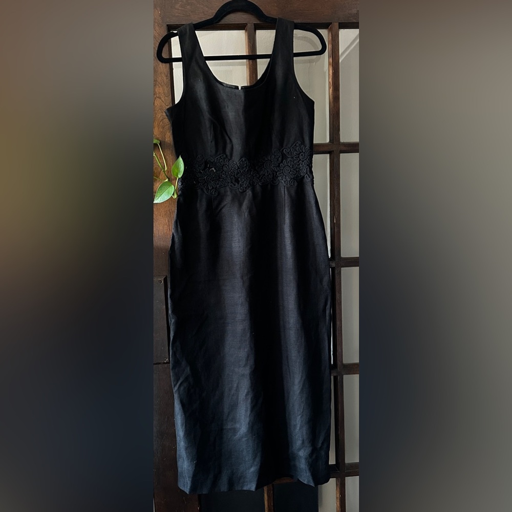 Vintage Maxi Maggy London embroidered Linen Black Sleeveless Dress